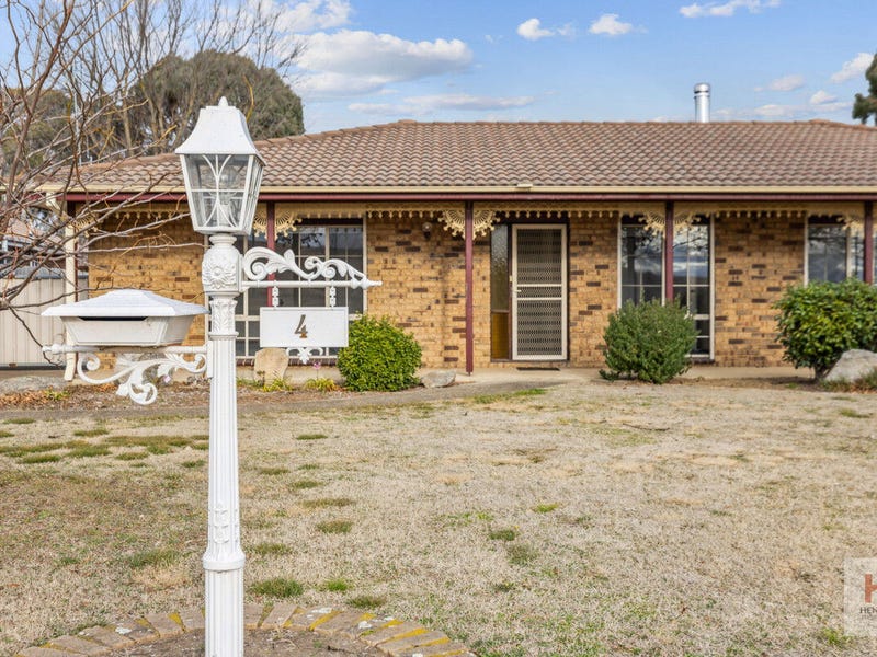 4 Yareen Road, Cooma, NSW 2630 House for Sale