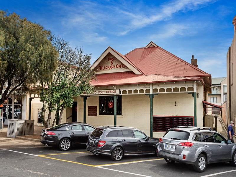 10 Ocean Beach Road, Sorrento, Vic 3943 Property Details