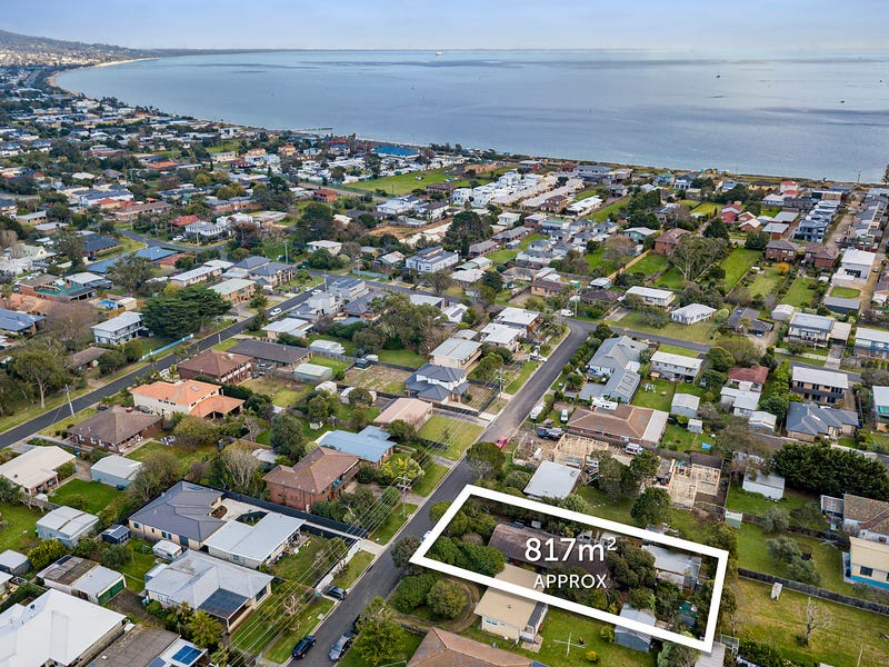 7 Knott Street, Safety Beach, VIC 3936 7 Knott Street, Safety Beach, VIC 3936