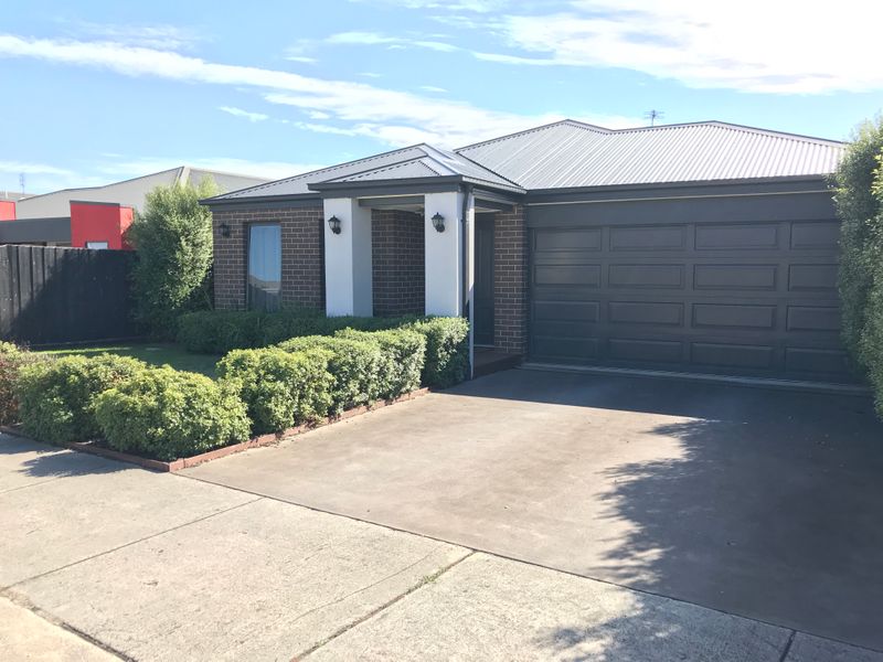 19B Duxbury Drive, Traralgon, VIC 3844