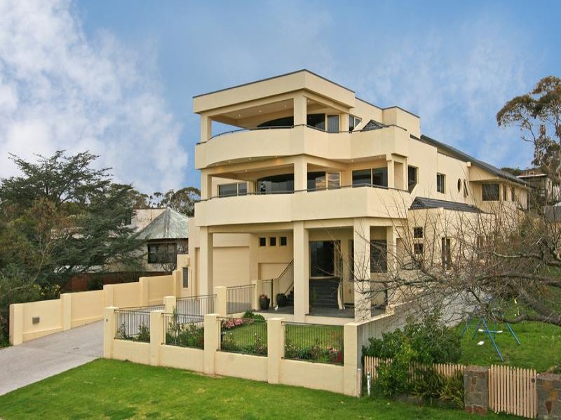 23 Latrobe Parade, Dromana, Vic 3936 Property Details