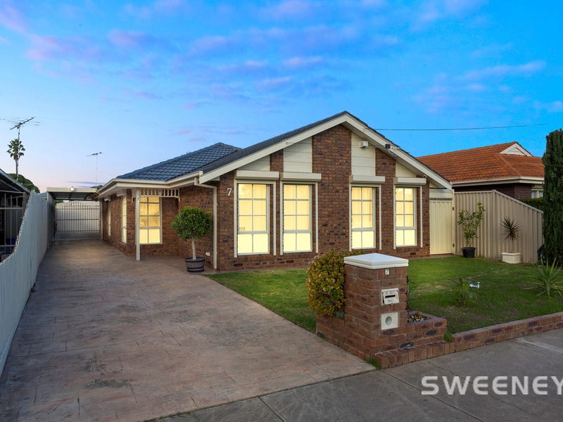 7 Orville Street, Altona Meadows, Vic 3028 House for Sale