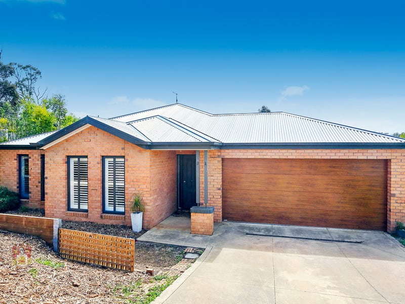 31 Pine Ridge Road, Kinglake West, VIC 3757