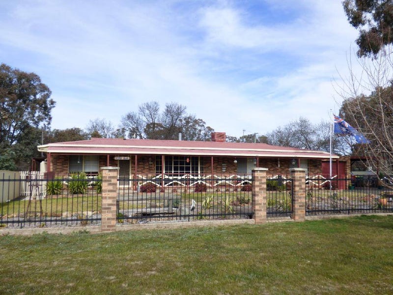 11 Wood Street, Stockinbingal, NSW 2725 Property Details