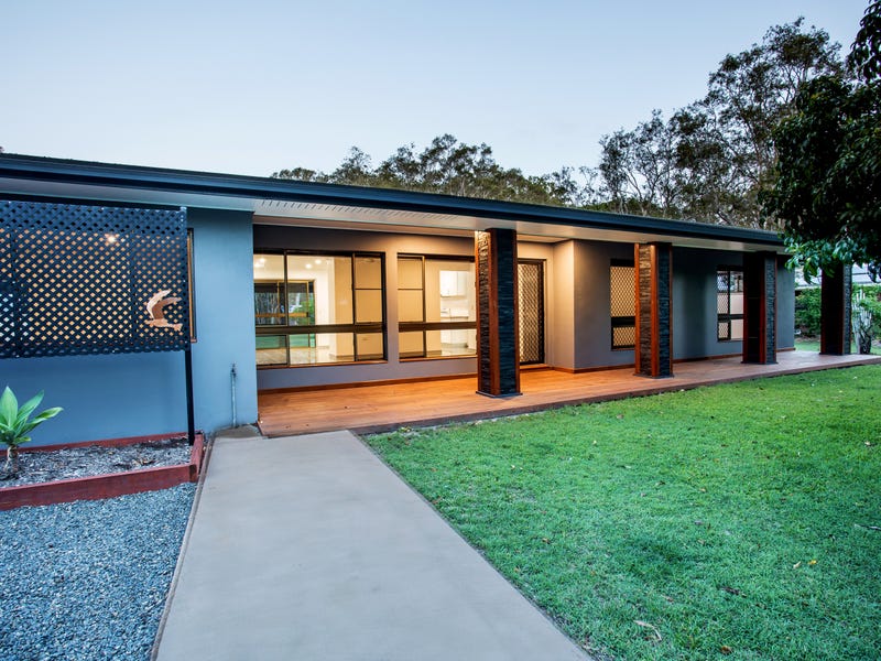 2426 Carrick Way, Wondunna, Qld 4655 Property Details