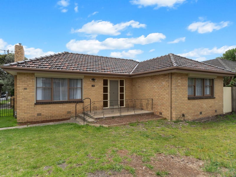 10 Towerhill Road, Frankston, VIC 3199