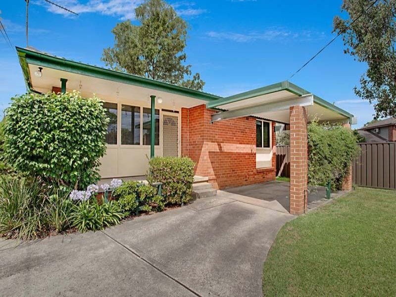 1/33 Hargrave St, Kingswood, NSW 2747 Property Details