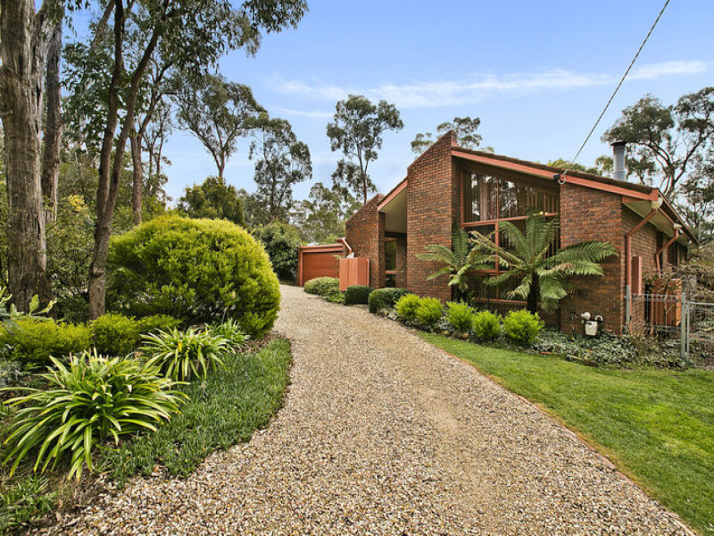 22 Scott Street(Enter via Bent St), Macedon, Vic 3440 Property Details