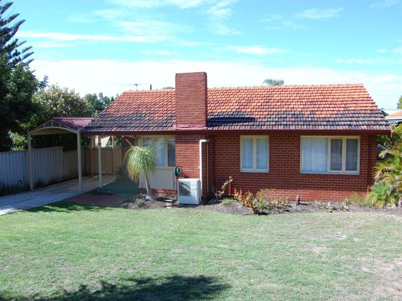 8 Friar John Way, Coolbellup, WA 6163 Property Details