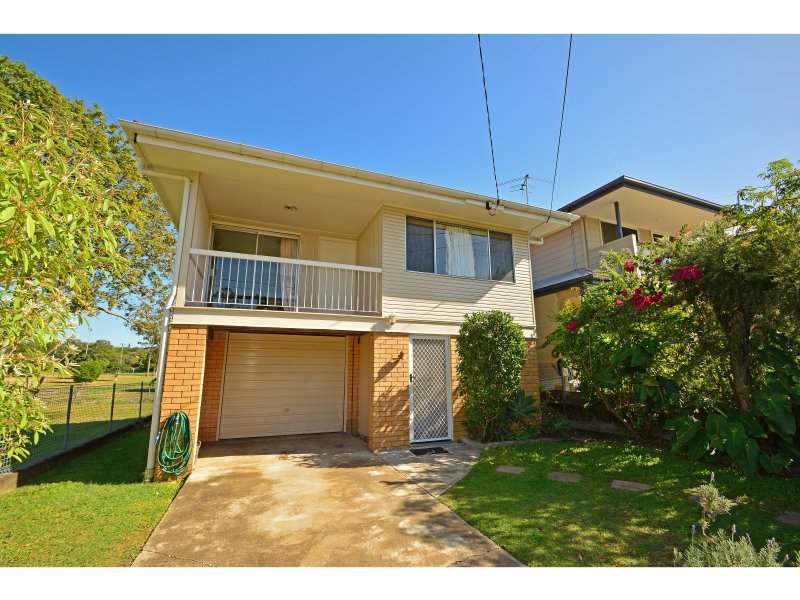 49 Pear Street, Greenslopes, Qld 4120 Property Details