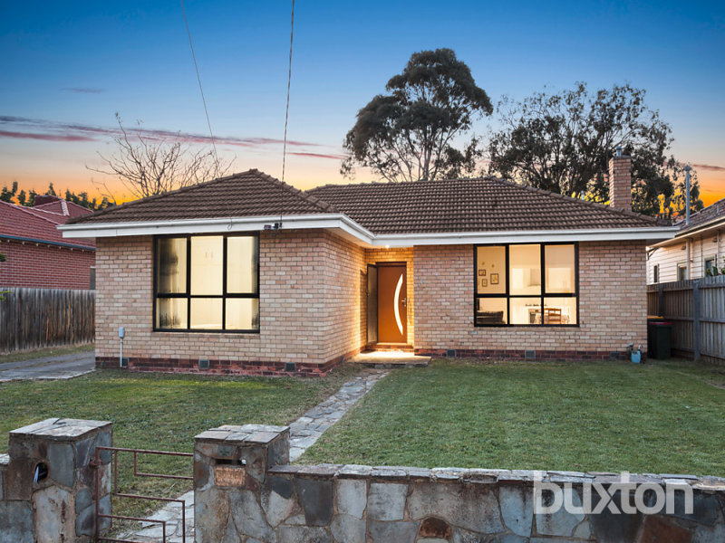 18 Henty Street, Murrumbeena, VIC 3163