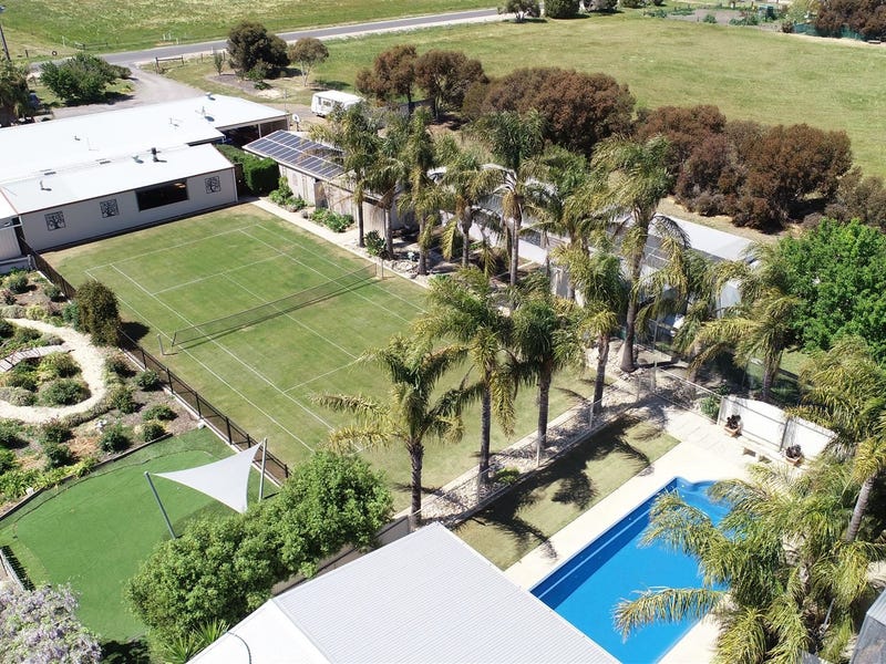 495 Riverside East Road, Horsham, Vic 3400 Property Details