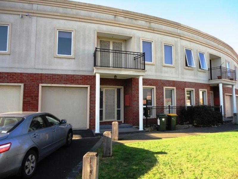 7072 The Crescent, Kensington, VIC 3031