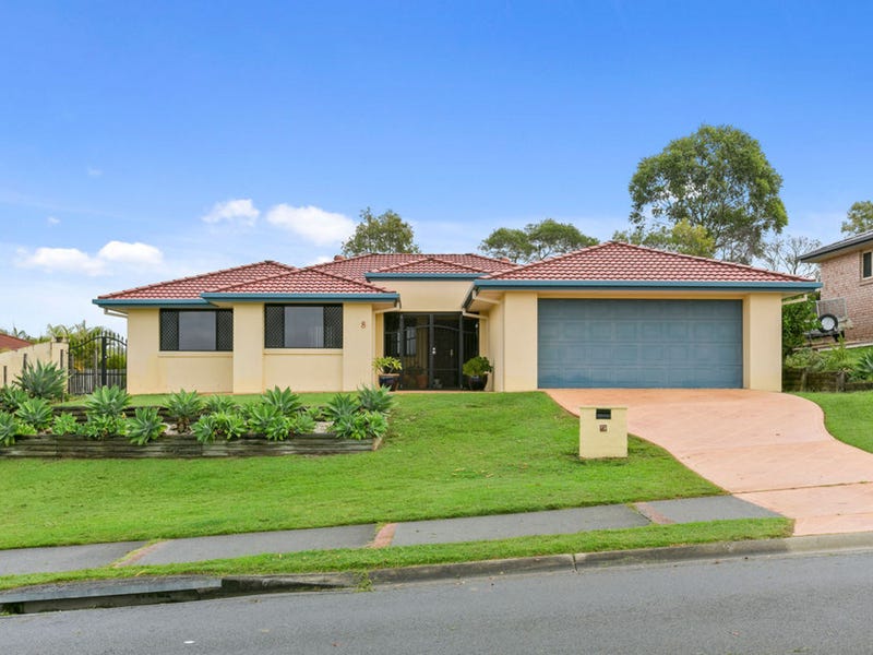 8 Midway Terrace, Pacific Pines, QLD 4211