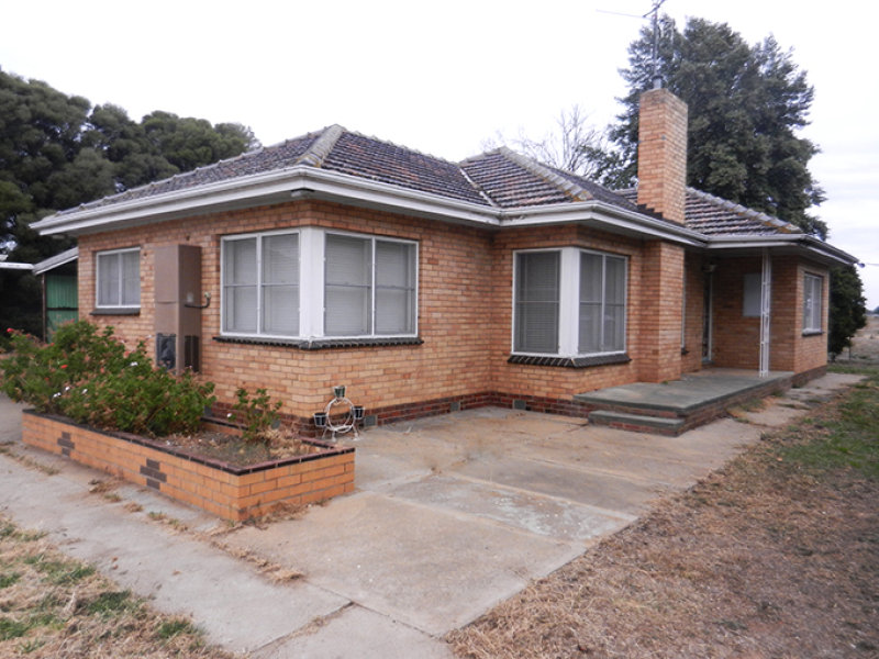 33 Webb Road, Kyabram, Vic 3620 Property Details