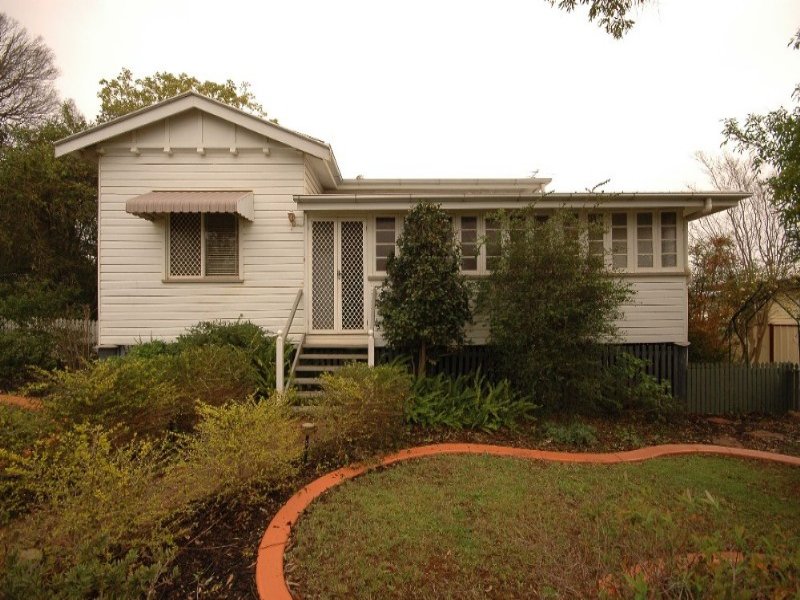 67 Gordon Ave, Newtown, Qld 4350 Property Details