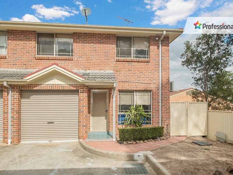 8/1315 Carnation Avenue, Casula, NSW 2170 Property Details