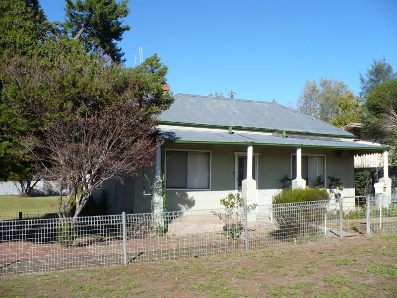 69 Brougham Street, Cowra, NSW 2794 - realestate.com.au