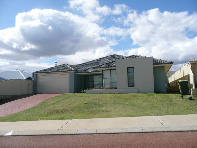 16 Lismore Rdge, Lakelands, WA 6180