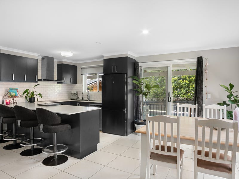 5 St Andrews Drive, Tewantin, Qld 4565 Property Details