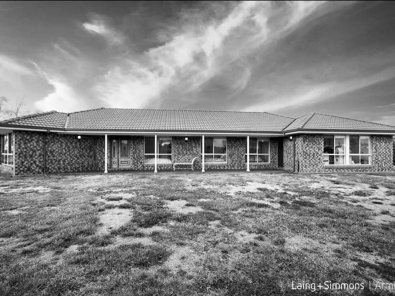 45 Lakeview Road, Guyra, NSW 2365 - Property Details 45 Lakeview Road, Guyra, NSW 2365