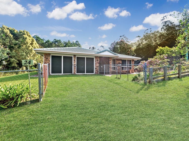 24 Cobb and Co Drive, Beerburrum, Qld 4517 Property Details