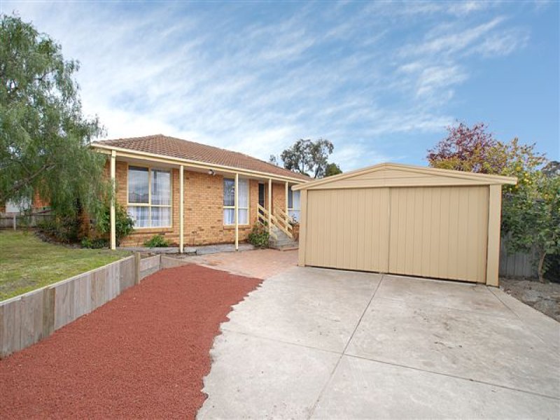35 Hornsby Drive, Langwarrin, Vic 3910 Property Details