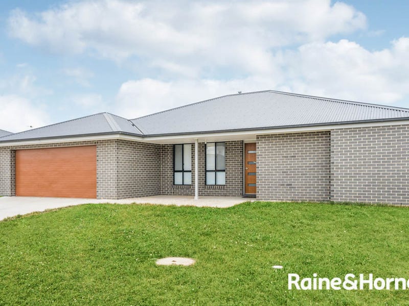 5a Maxwell Drive, Eglinton, NSW 2795 Property Details