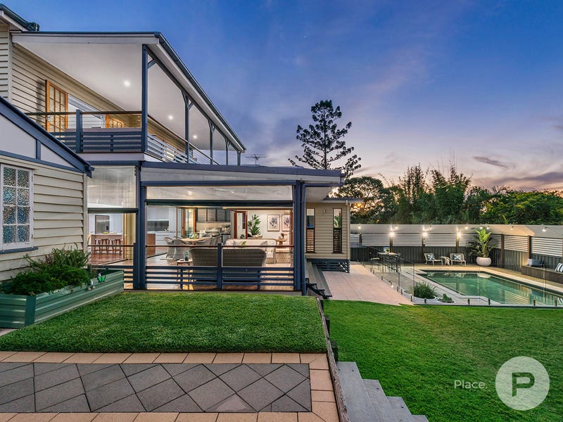 156 Mcilwraith Avenue, Norman Park, QLD 4170