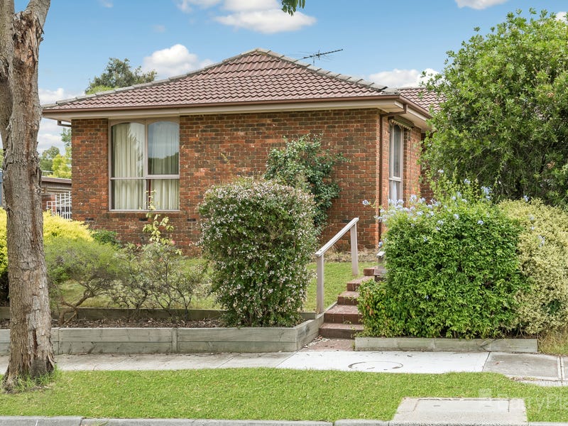 92 Menzies Drive, Sunbury, Vic 3429 Property Details