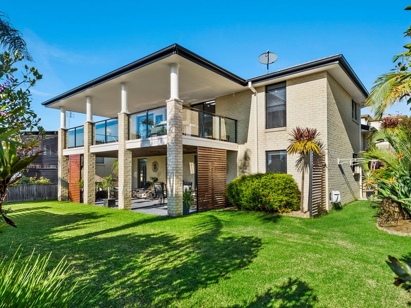 13 Price Avenue, Kiama, NSW 2533 Property Details