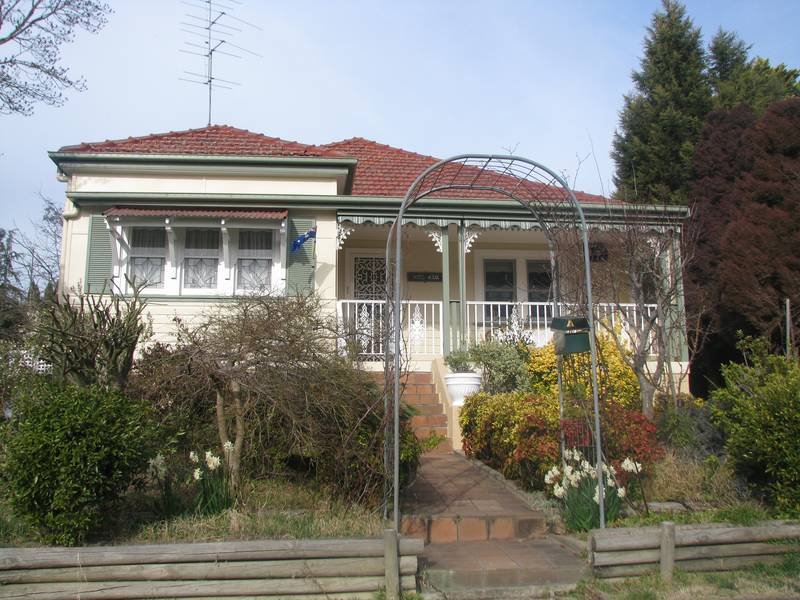 42 Throsby Street, Moss Vale, NSW 2577