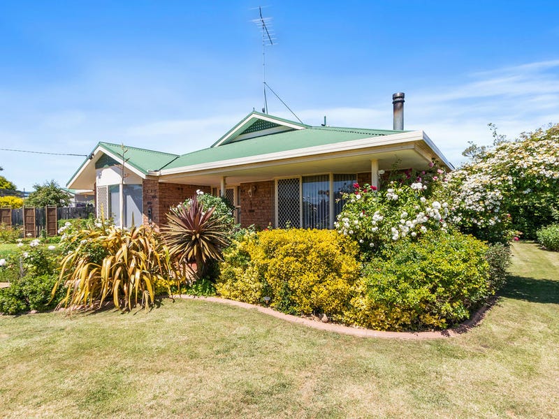 92 Esplanade, Oatlands, Tas 7120 Property Details