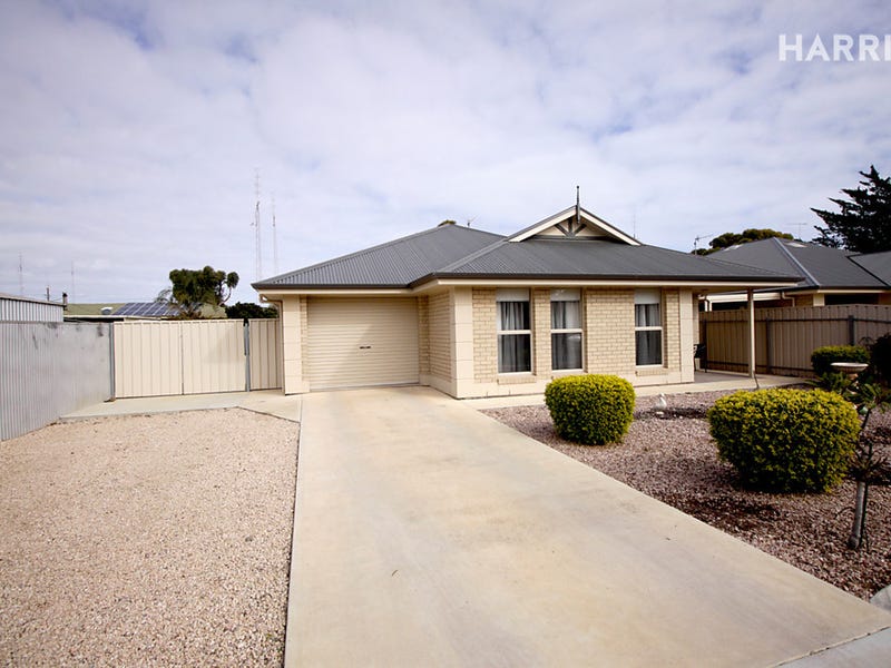 21 Symons Street, Moonta Bay, SA 5558