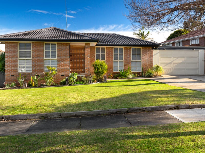4 Greystoke Court, Berwick, Vic 3806 Property Details