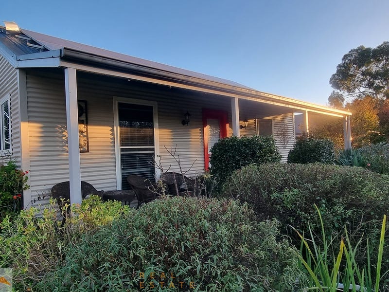 89 Forest Reefs Road, Millthorpe, NSW 2798