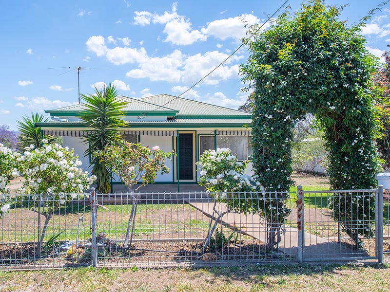 33 Mount Street, Aberdeen, Nsw 2336 - Property Details