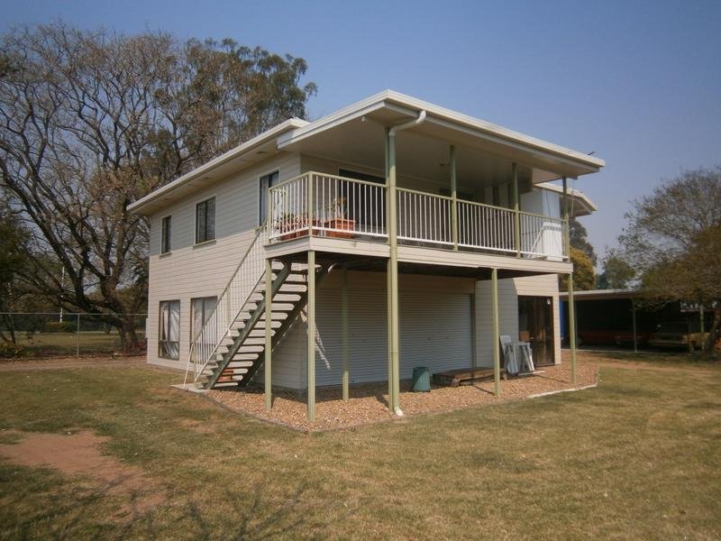 110 North Station Road, North Booval, QLD 4304