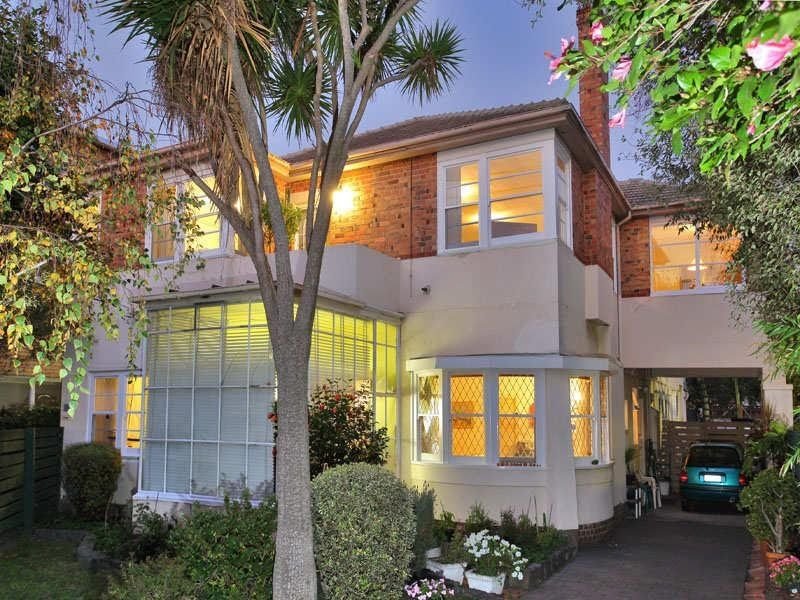 4/27 Pine Avenue, Elwood, Vic 3184