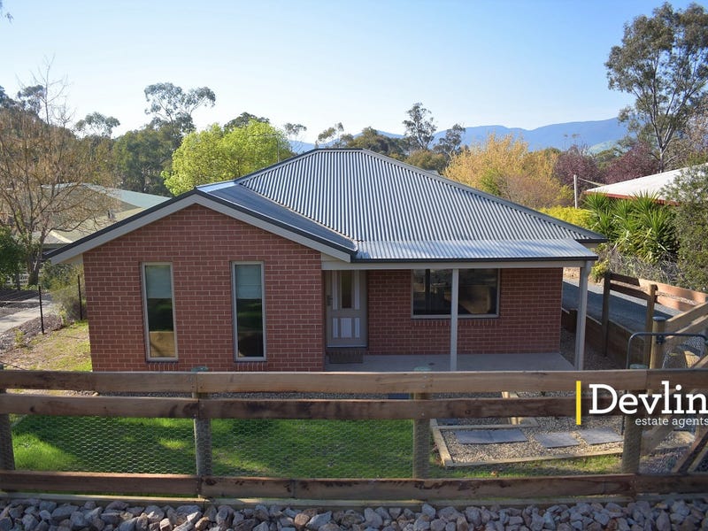 28A Isaacs Avenue, Yackandandah, VIC 3749