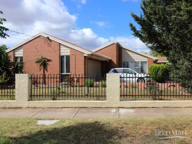 9 Black Forest Road, Werribee, Vic 3030 Property Details