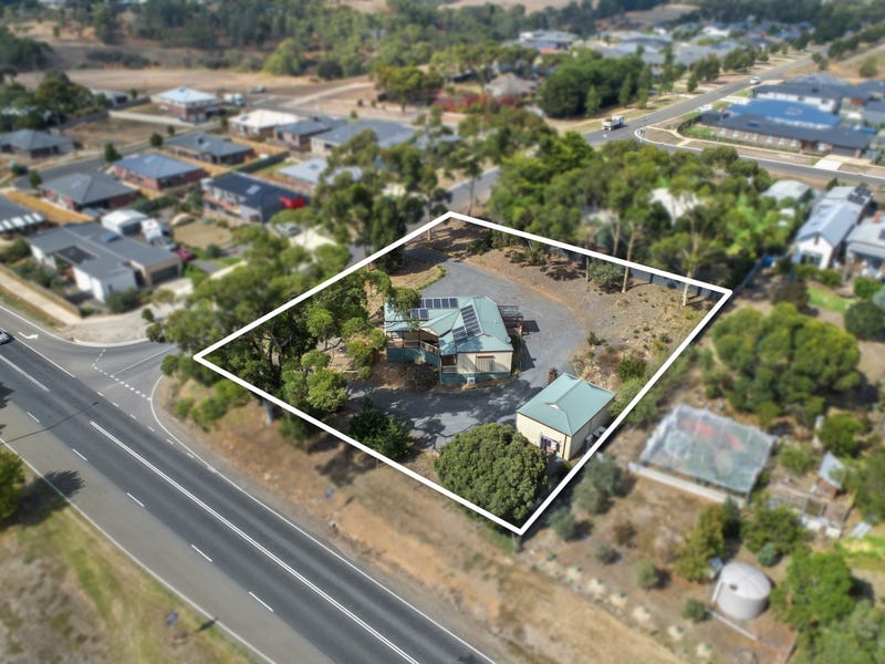 2 Bruce Street, Bannockburn, Vic 3331 Property Details