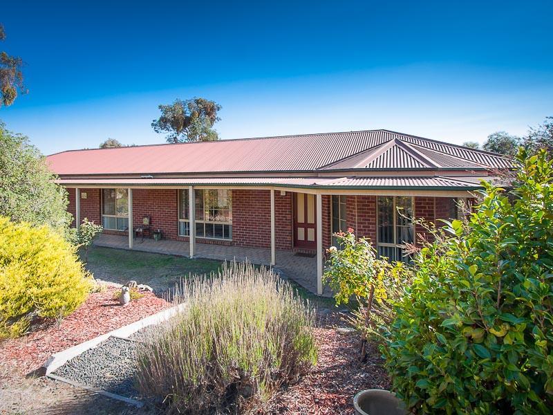 98 Davy Street, Taradale, VIC 3447