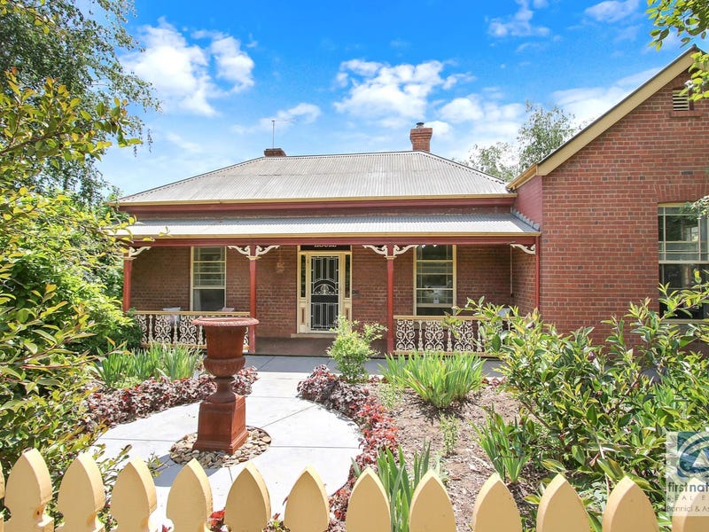 31 Last Street, Beechworth, Vic 3747 Property Details