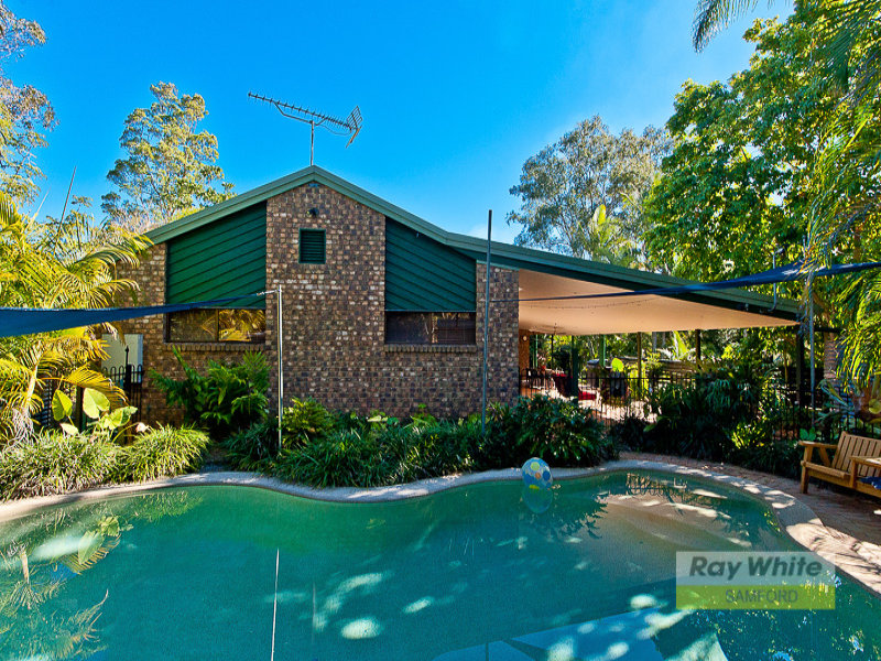 2 Davison Road, Camp Mountain, Qld 4520