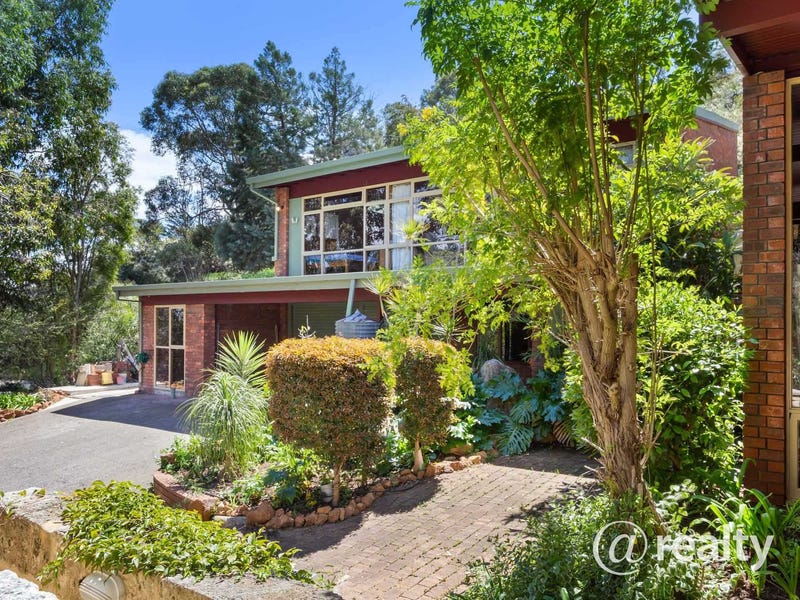 405 Brookton Highway, Roleystone, WA 6111 Property Details