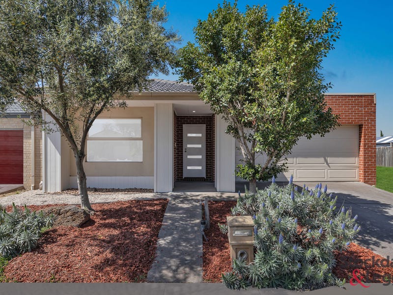 Real Estate & Property for Sale in The Pkwy, Tarneit, VIC 3029 (+1