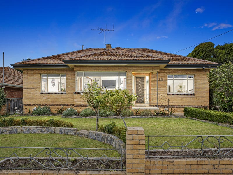 12 Perth Street, Belmont, VIC 3216