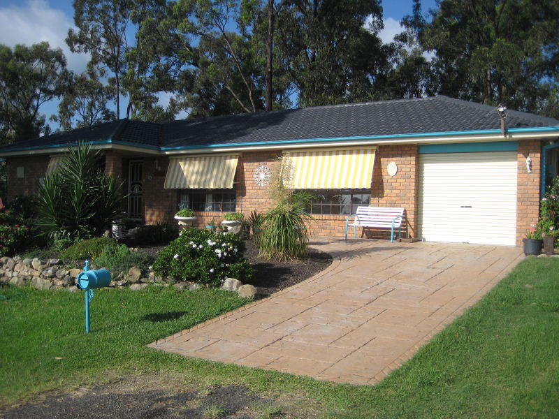 6 Lake Road, Kearsley, NSW 2325 Property Details