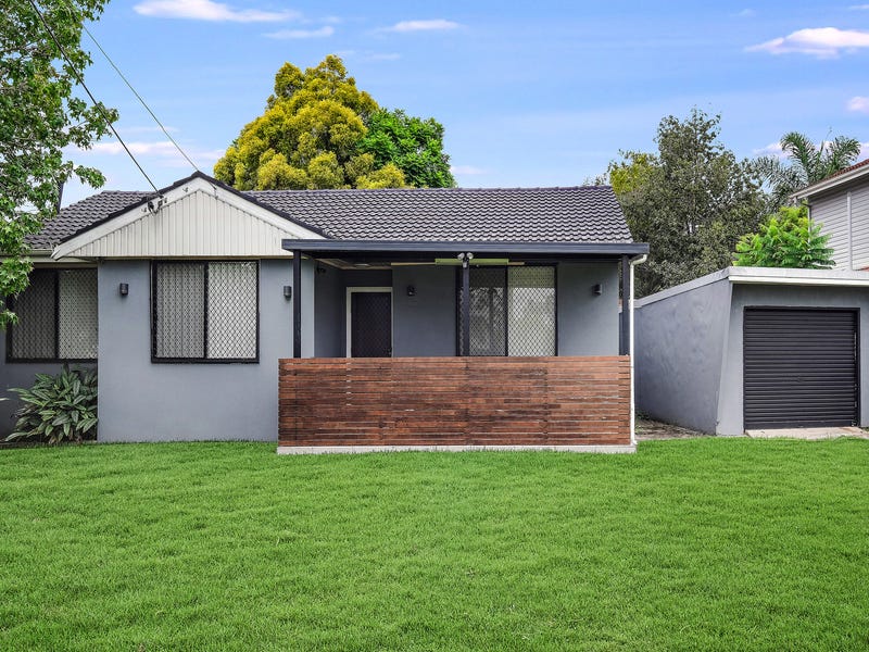 15 Andrews Avenue, Toongabbie, NSW 2146 Property Details